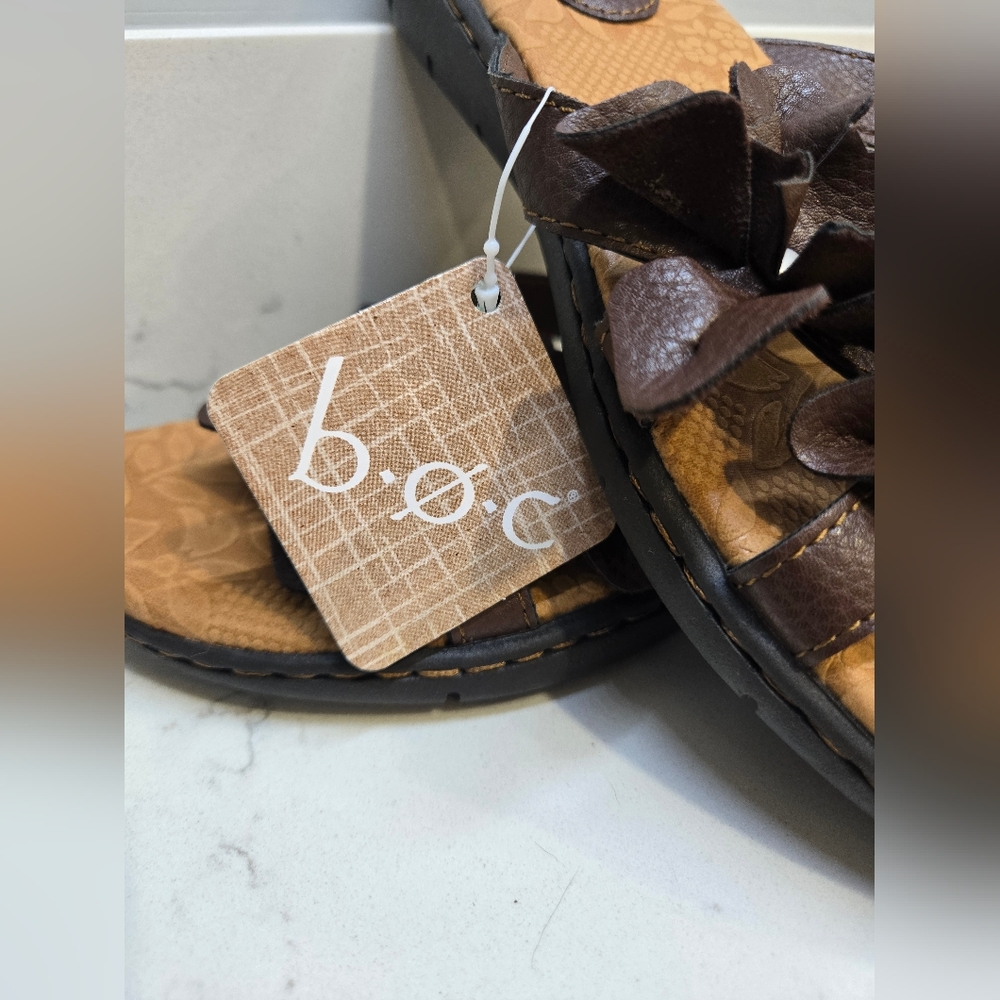 b.o.c. Tan and Brown Floral Sandals. Brand New With Tags. - Picture 9 of 11